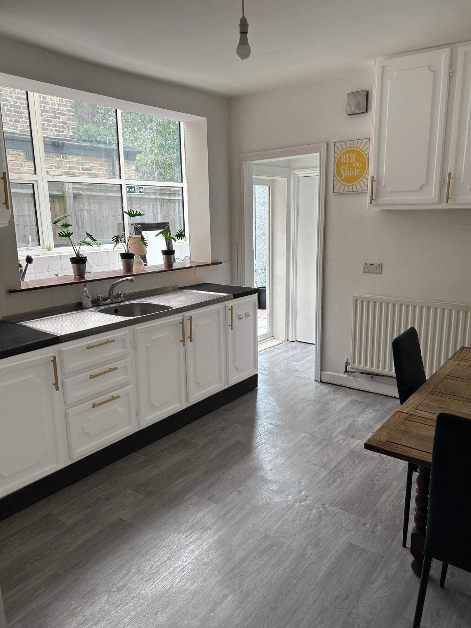 Balham, South London Spacious Guest House 1, 6 Rooms Available Extérieur photo